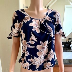 SJS Navy Blue/Peach Cold Shoulder Top, Sz L